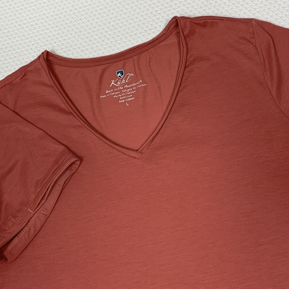 Kuhl Perform T-Shirt Womens L Coral Pink V-Neck Roll Sleeve Moisture Wicking